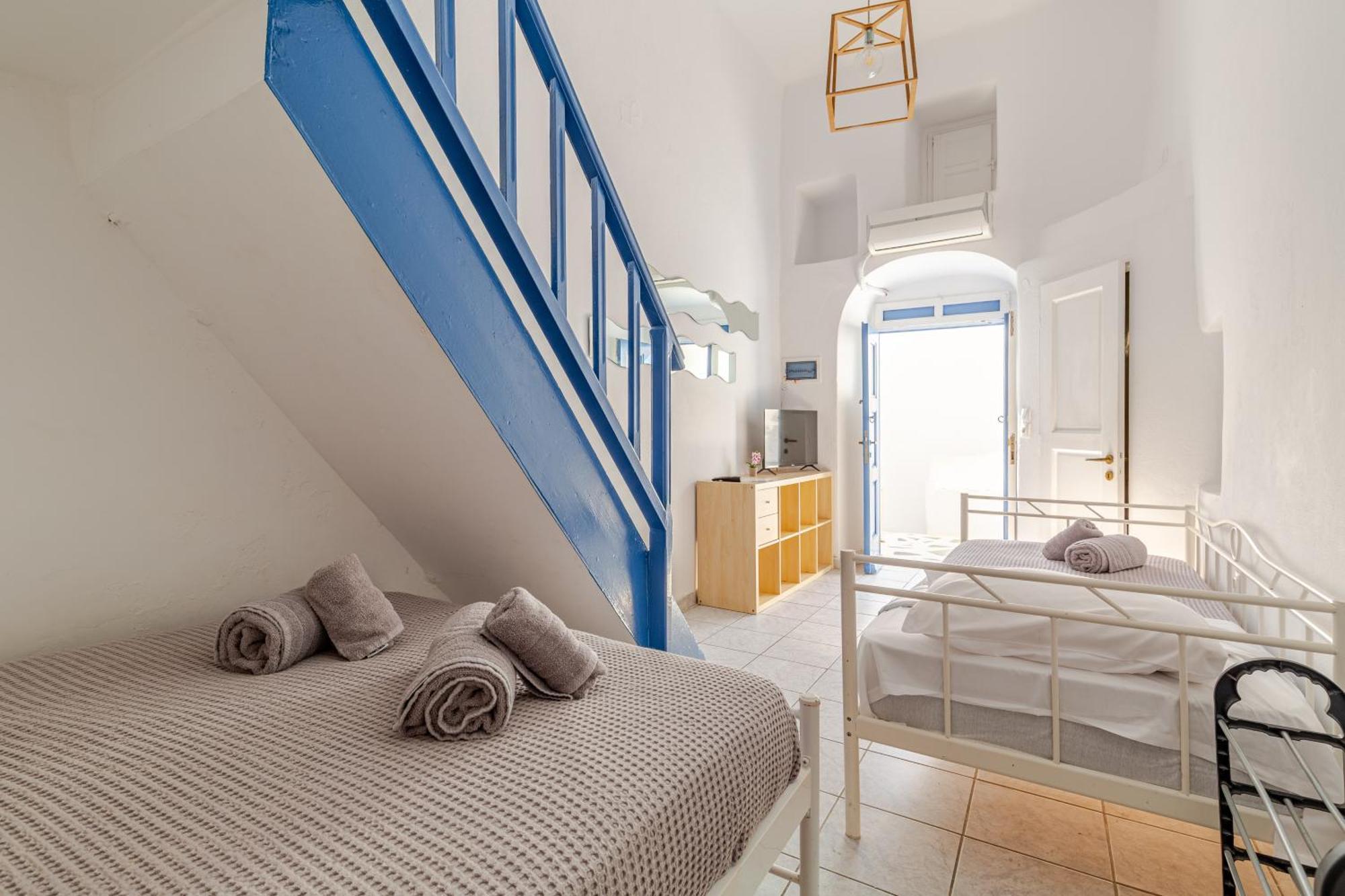 Elenitas Town House With Veranda And Sea View Mykonos Town Экстерьер фото